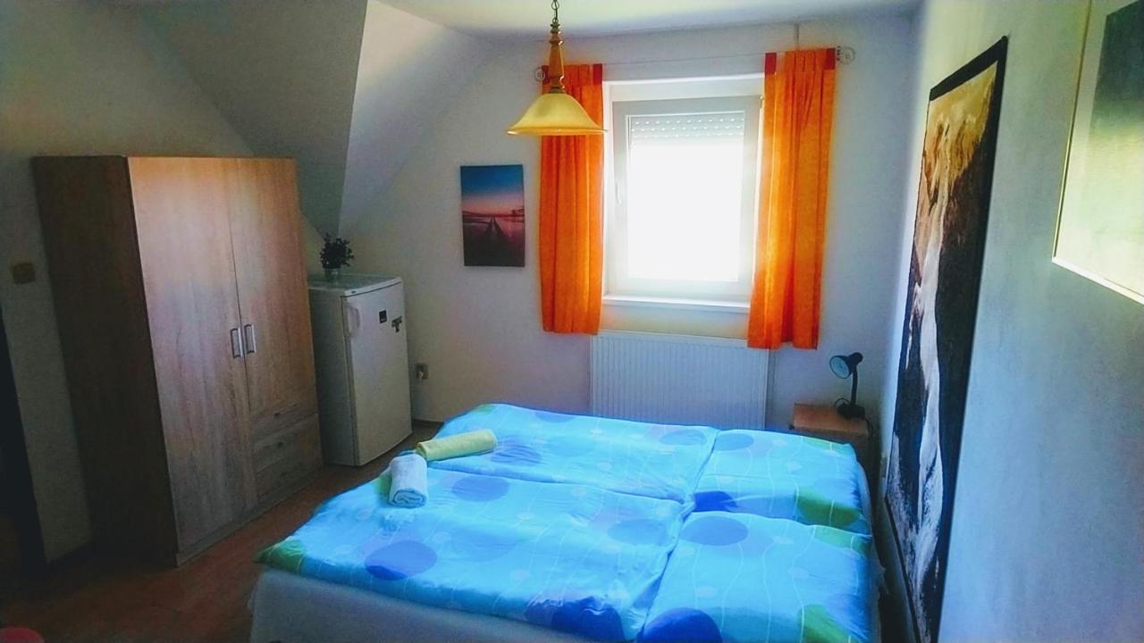 Vila Nela Podhájska Екстериор снимка